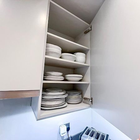 Posh 3 Bedroom Flat With Terrace And Indoor Fireplace In Mayfair, Near Hyde Park Londýn Exteriér fotografie